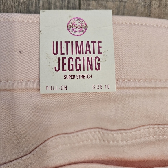 Girls ultimate pink jeggings - Picture 2 of 8